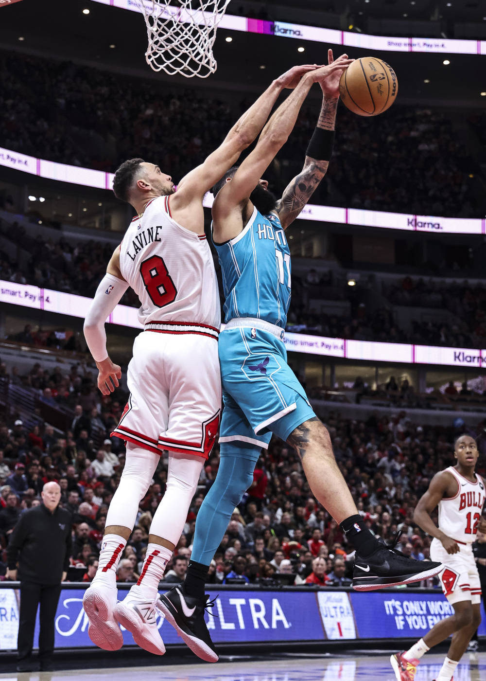 公牛队防守崩盘，惨遭对手狂轰猛炸，朋友之后一种.